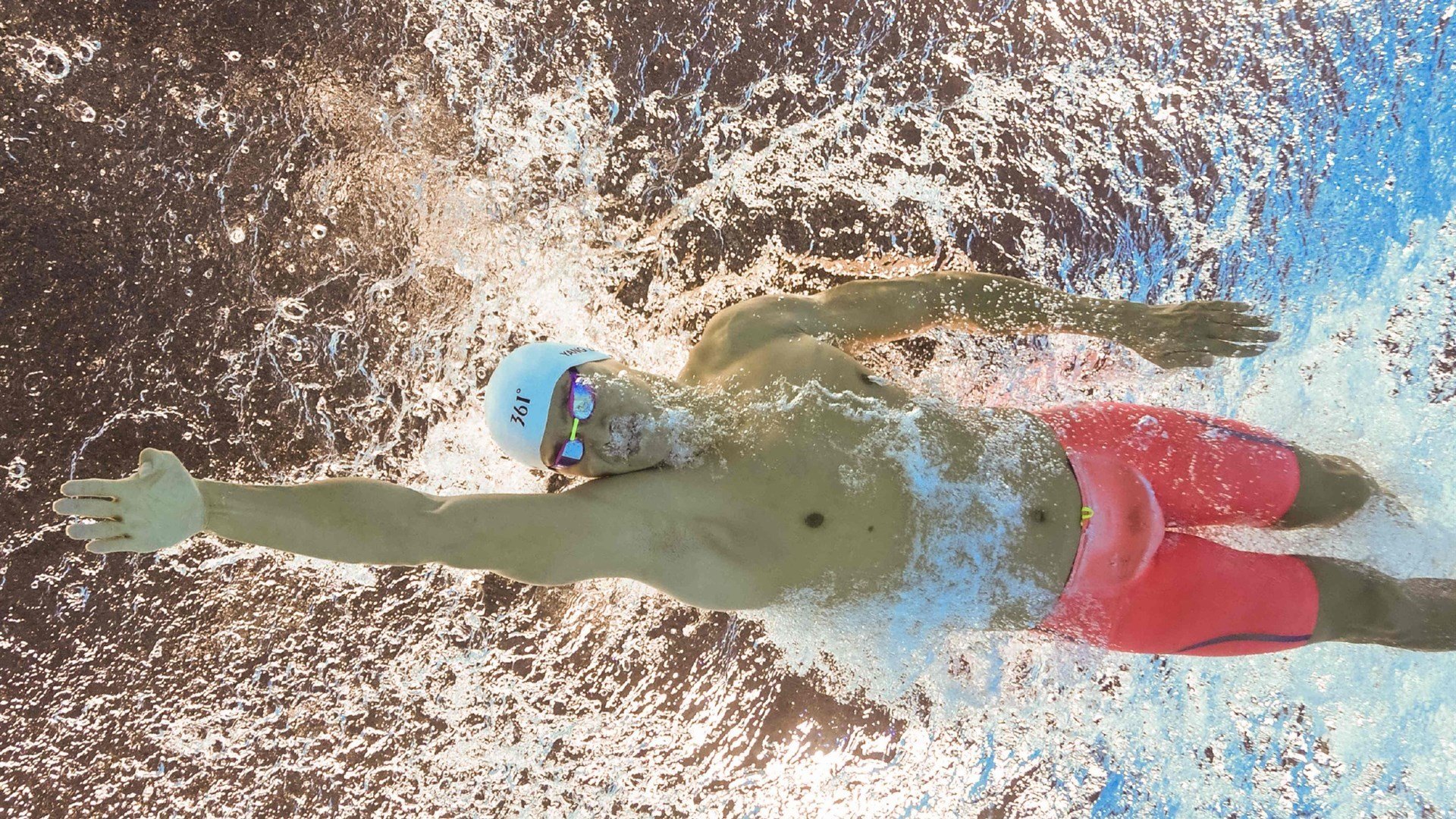 未来足球:全场摄像头与AI结合,实现全面赛事数据采集,足球未来赛事app